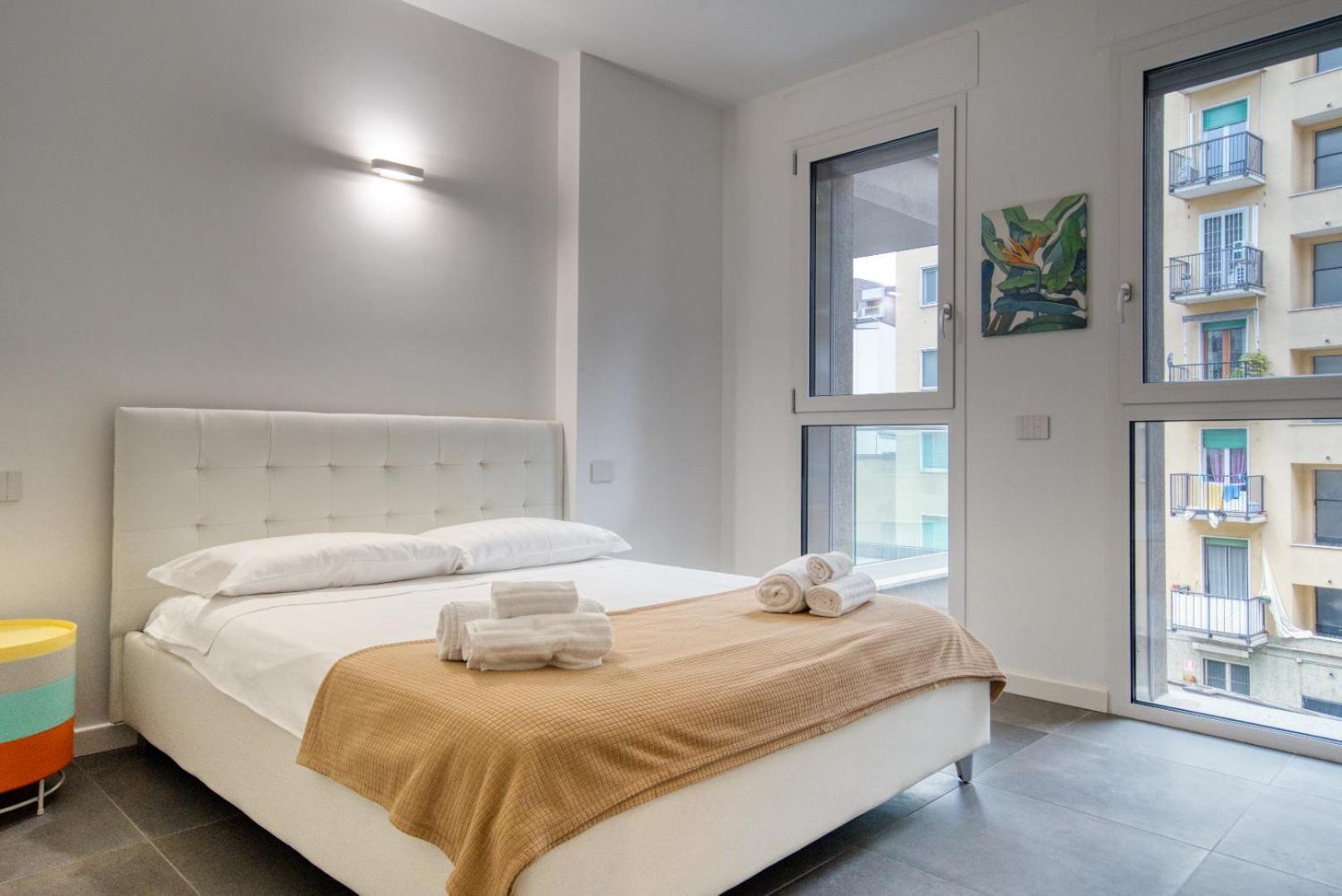 Temporaryflat Serlio 7 * Milan